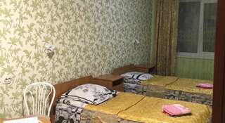 Гостевой дом Диомид Мини отель Владивосток Бюджетный двухместный номер с 2 отдельными кроватями-5