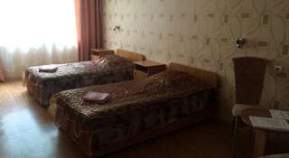 Гостевой дом Диомид Мини отель Владивосток Бюджетный двухместный номер с 2 отдельными кроватями-4